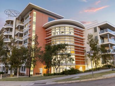 401/2 Rutland Avenue, Lathlain WA 6100
