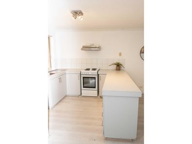 9/2 Mitchell Street, Bentley WA 6102
