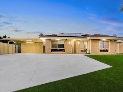 213 Elderberry Drive, South Lake WA 6164