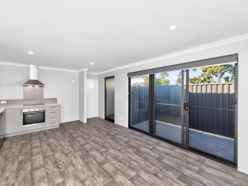 28A Peregrine Road, Eglinton WA 6034