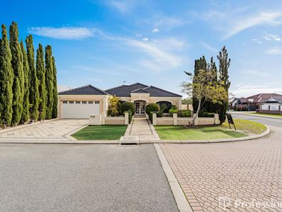 2 Sunflower Road, Success WA 6164