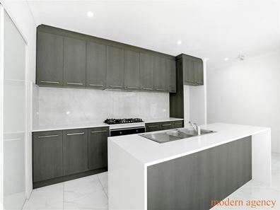 92 Castlereagh Way, Brabham WA 6055