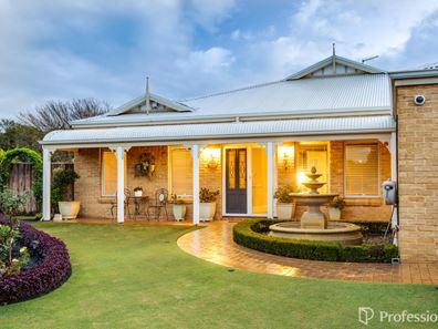 7 Devlin Grove, Landsdale WA 6065