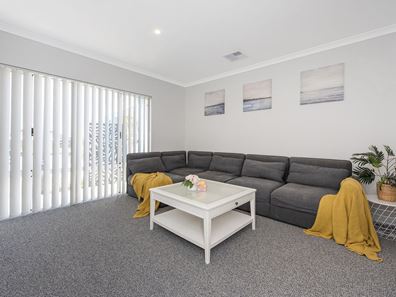 25a/19 Malibu Road, Safety Bay WA 6169
