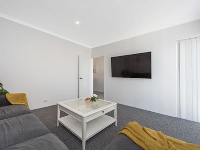 25a/19 Malibu Road, Safety Bay WA 6169