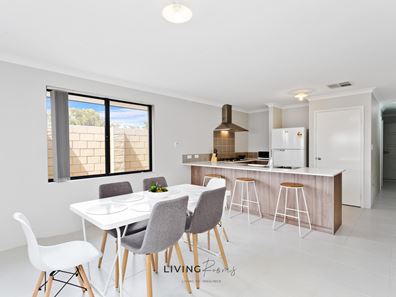 Room/3  2 Hanbury Loop, Success WA 6164
