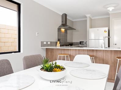 Room/3  2 Hanbury Loop, Success WA 6164
