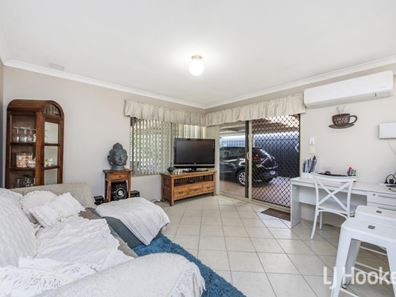 10 Cane Road, Greenfields WA 6210