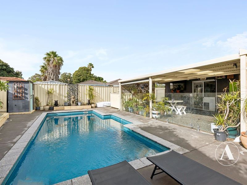 9 Teak Way, Maddington