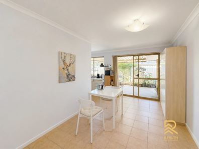 12/11 Firetail Place, Kenwick WA 6107