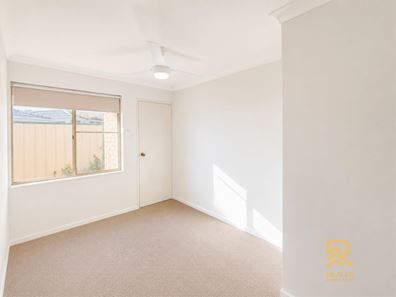 12/11 Firetail Place, Kenwick WA 6107