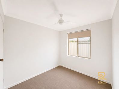 12/11 Firetail Place, Kenwick WA 6107