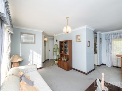 7a Gould Place, Marangaroo WA 6064