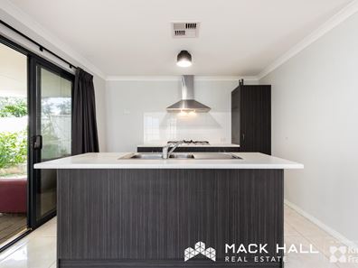 24 Harold Street, Bellevue WA 6056