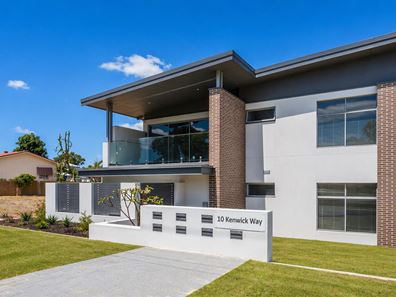 4/10 Kenwick Way, Balga WA 6061