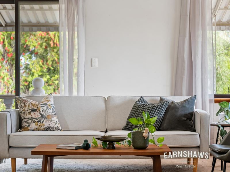 120 Viveash Road, Swan View WA 6056