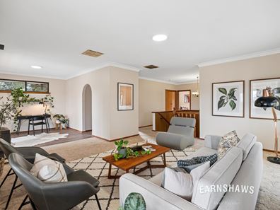 120 Viveash Road, Swan View WA 6056