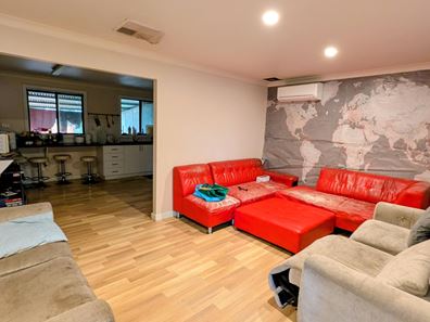 9 Edwards Street, Gingin WA 6503
