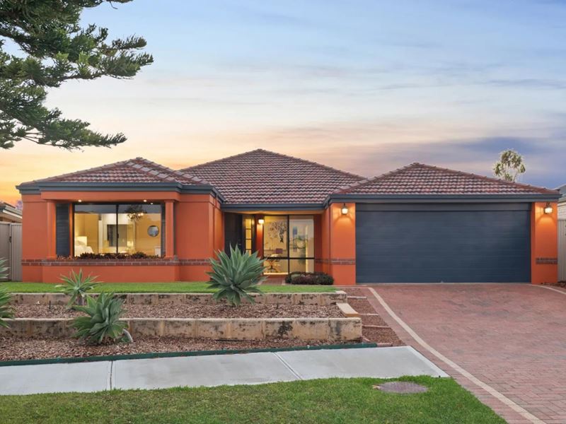 12 Ambleside Parade, Waikiki WA 6169