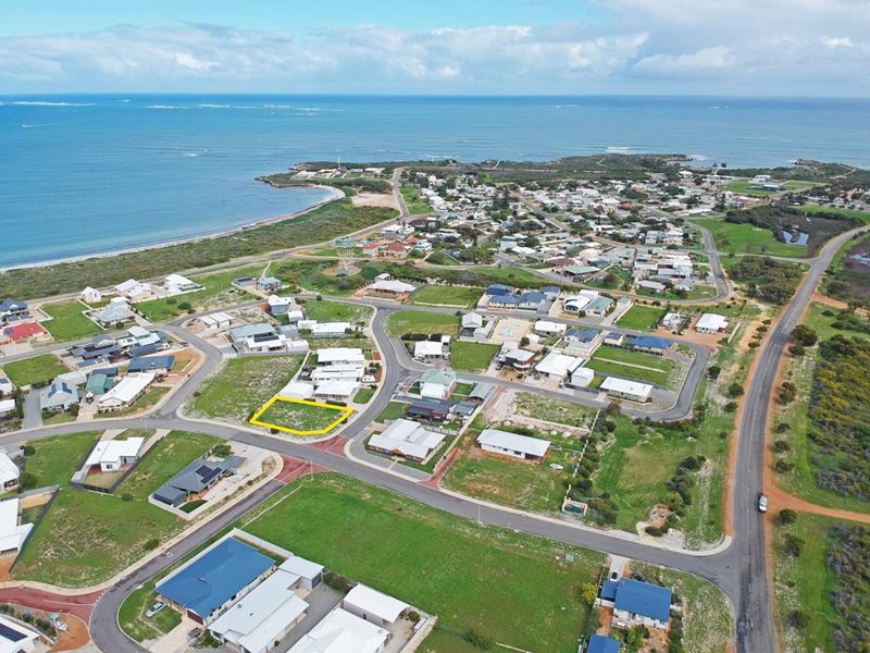 Lot 785, 14 Hodgson Parkway, Green Head WA 6514