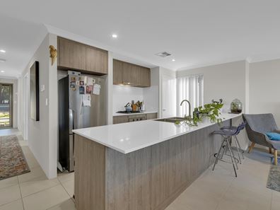 66 Amberley Drive, Baldivis WA 6171
