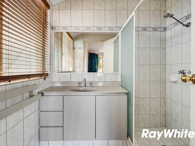 1 Cootha Court, Ballajura WA 6066