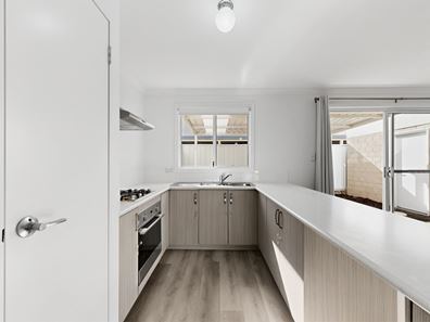 3/5 Jamaica Lane, Clarkson WA 6030