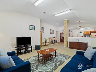 13 Assam Street, Madora Bay WA 6210