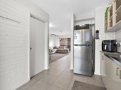 8/83 Phoenix Road, Spearwood WA 6163
