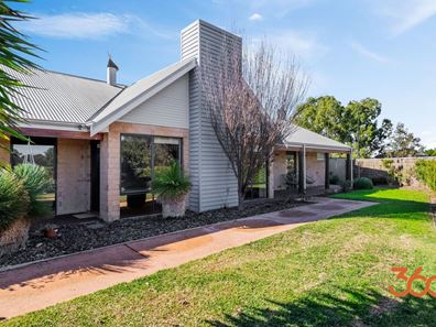 125 Farmaner Parkway, Ellenbrook WA 6069