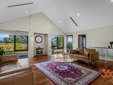 125 Farmaner Parkway, Ellenbrook WA 6069