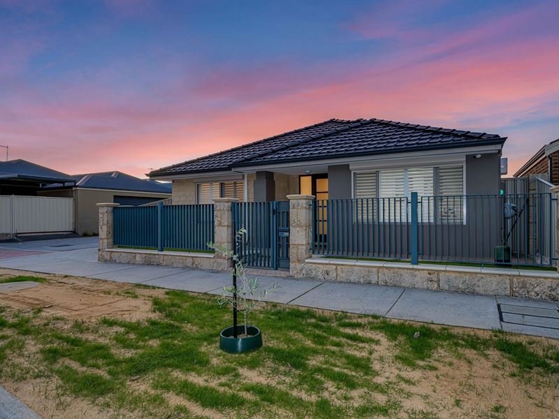 5 Masthead Close, Jindalee WA 6036