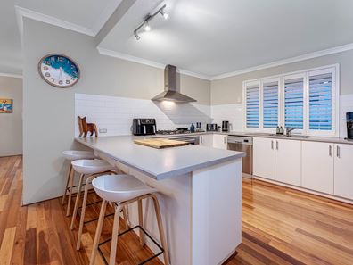 5 Masthead Close, Jindalee WA 6036