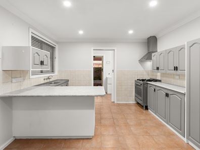 13 Wilkes Street, Carey Park WA 6230