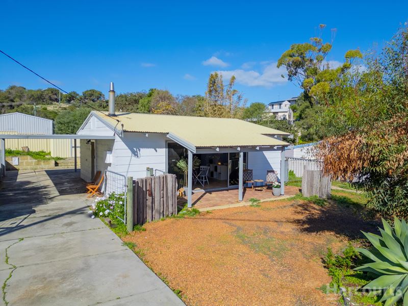 5 Drakesbrook Close, Preston Beach WA 6215