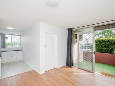 4/85 Herdsman Parade, Wembley WA 6014