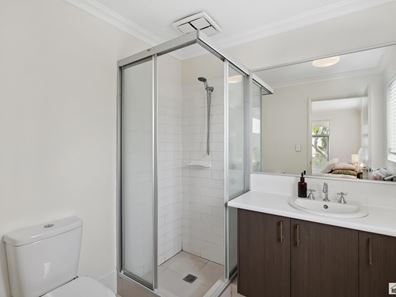 24 Covenham Crescent, Aveley WA 6069