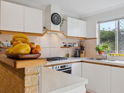 3/17 Cornelian Street, Scarborough WA 6019