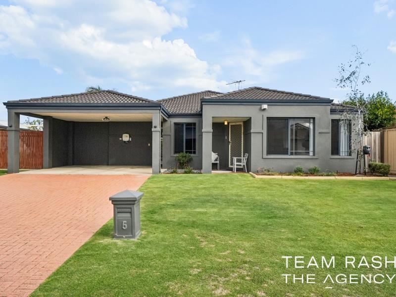 5 Portland Mews, Bennett Springs WA 6063