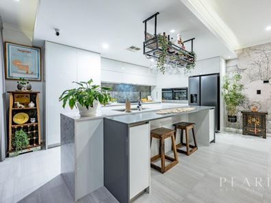 22 Vitrinella Avenue, Jindalee WA 6036