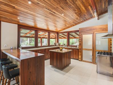 14 Coppin Grove, Redgate WA 6286