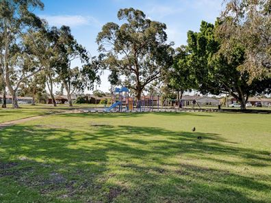56 Kellar Way, Thornlie WA 6108
