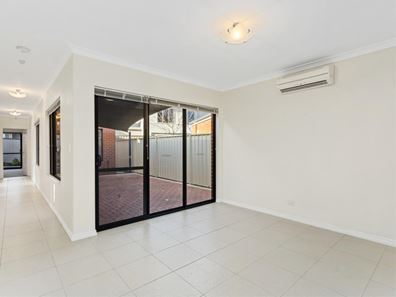 17 Somers Street, Belmont WA 6104