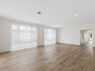 17 Pantelleria Terrace, Alkimos WA 6038