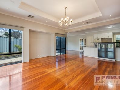 11 Kemp Road, Mount Pleasant WA 6153