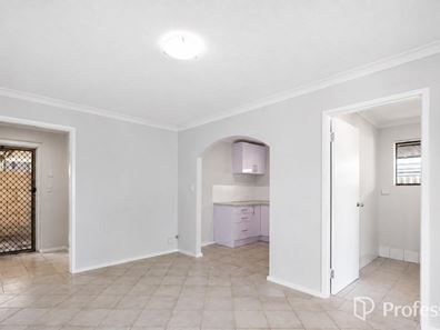 12 Gunn Court, Thornlie WA 6108