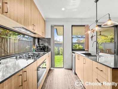 30 Mickleton Tce, Bassendean WA 6054