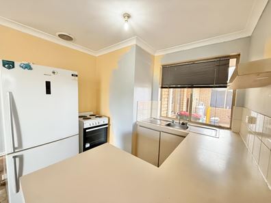 4/35 Sylvester Street, Coolgardie WA 6429