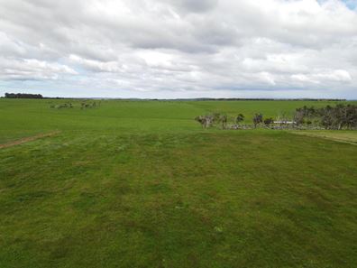 67 Minotaur Loop, Drome WA 6330