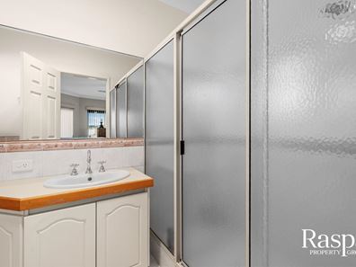 297 Hamilton Road, Coogee WA 6166